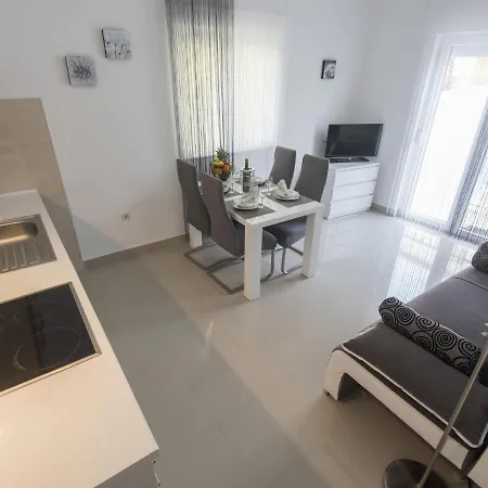 Luxurious Batur In Dalmatia, Croatia شقة